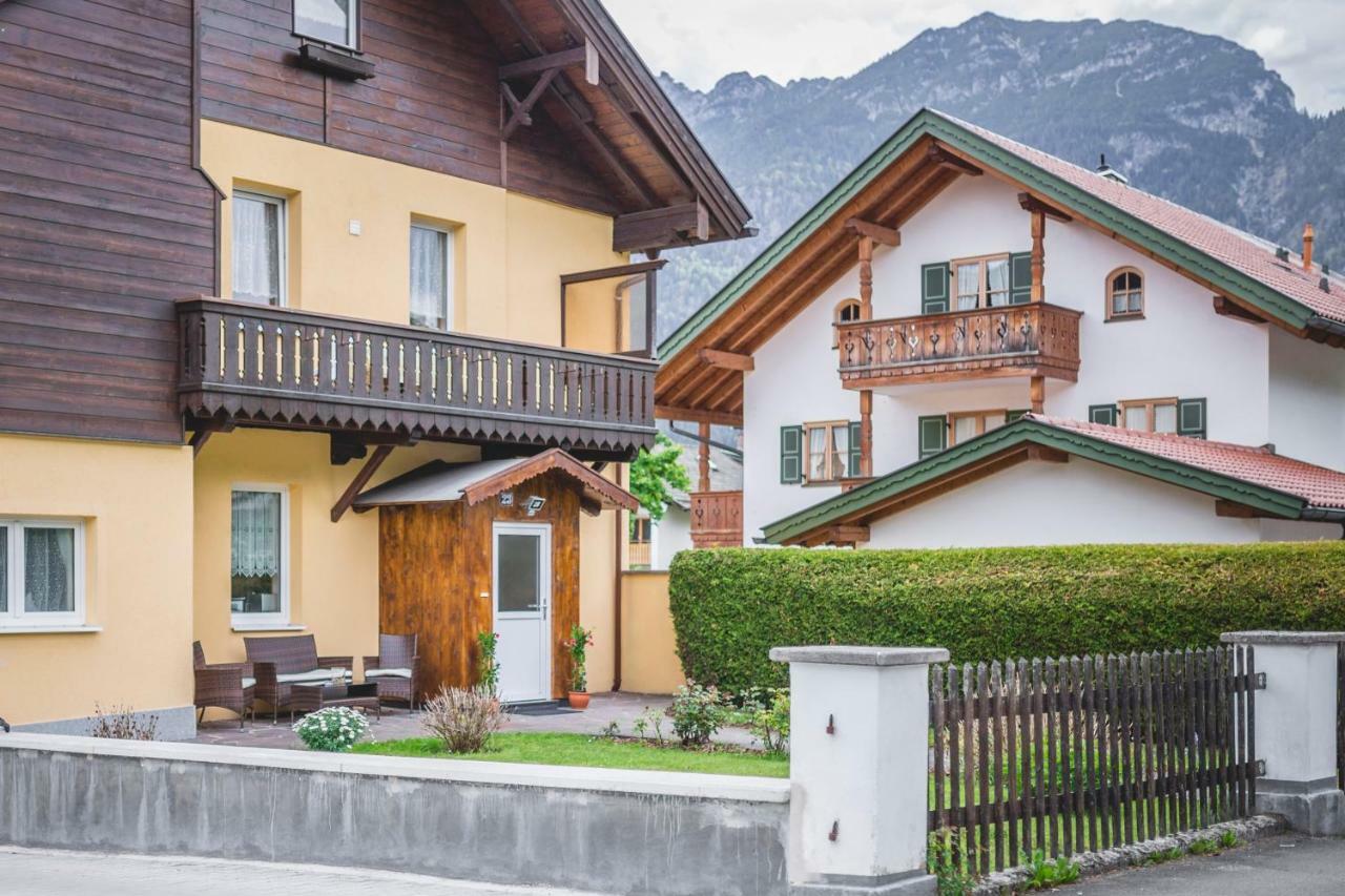 Alpi Apartment *